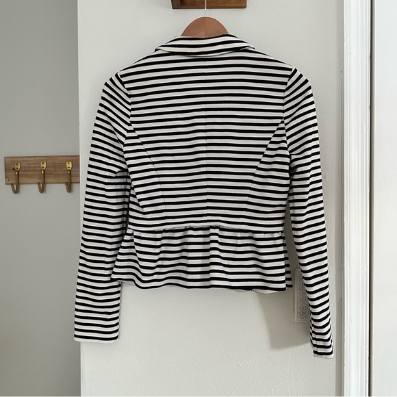 Elle black and white wide striped single button peplum hem blazer sz: XS - Picture 6 of 6
